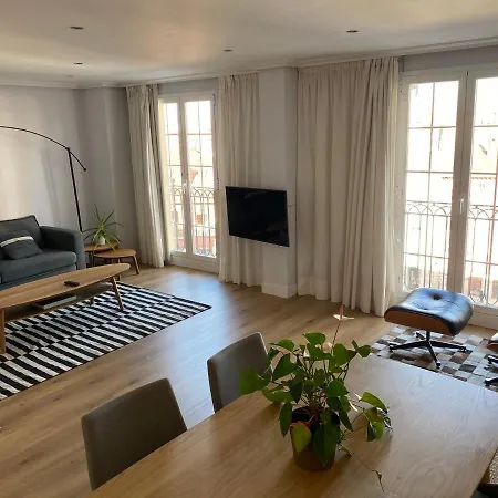 Contemplando La Catedral By Exclusive Apartment Burgos