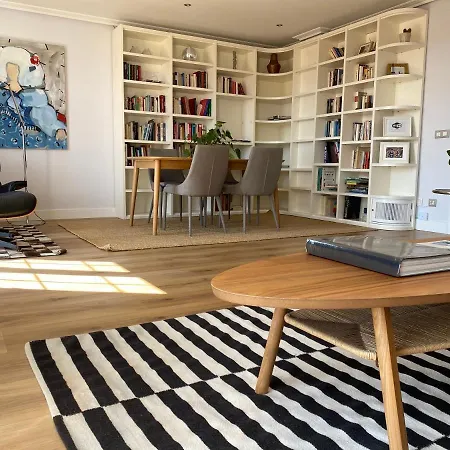 Contemplando La Catedral By Exclusive *