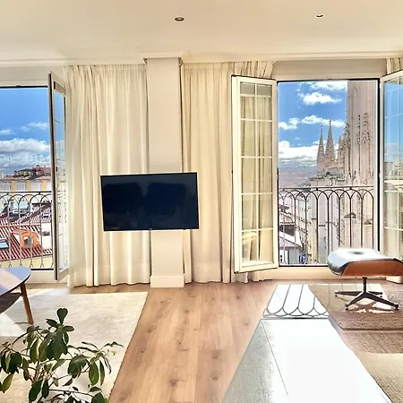 Contemplando La Catedral By Apartamentoscatedralcamino דירה *
