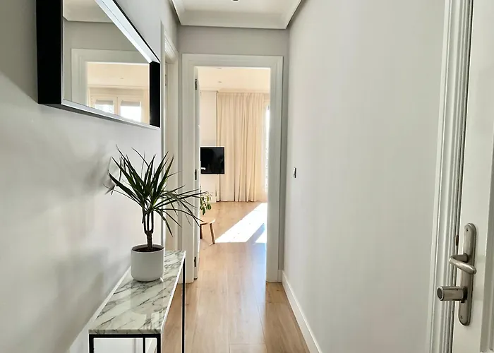 Contemplando La Catedral By Apartamentoscatedralcamino דירה *